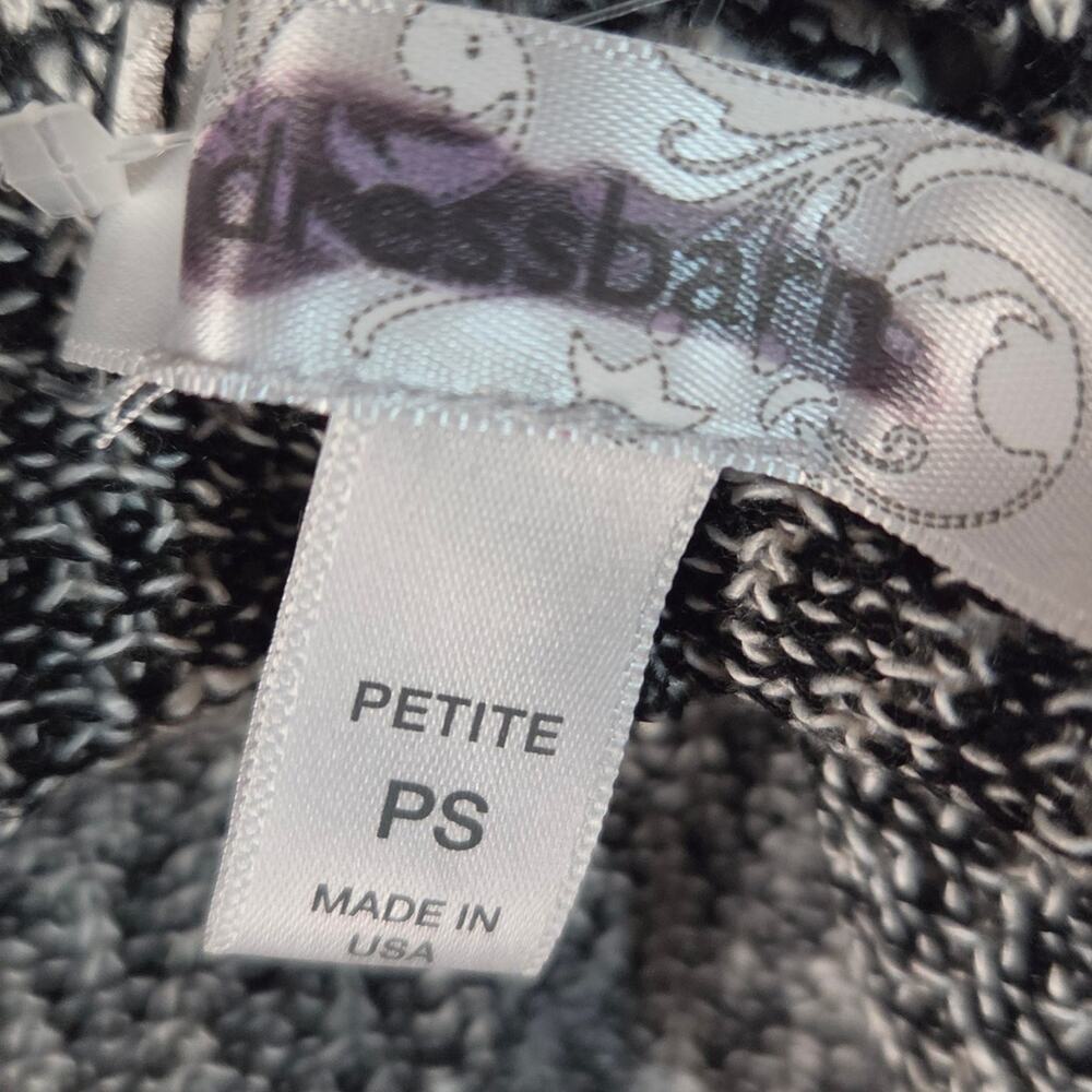 Lace Sleeve Detail Sweater Size Petite Small - Picture 3 of 5